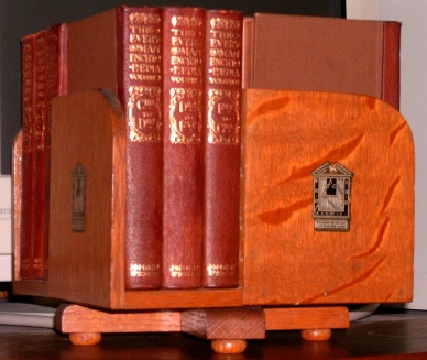 Encyclopedia stand